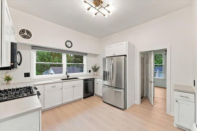 229 LAFAYETTE Avenue, Council Bluffs, IA 51503