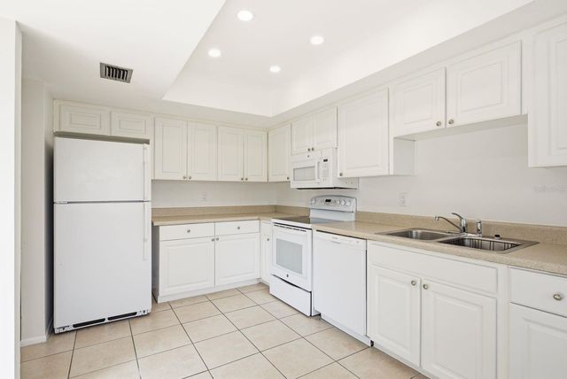 20 EVELYN COURT, Oldsmar, FL 34677