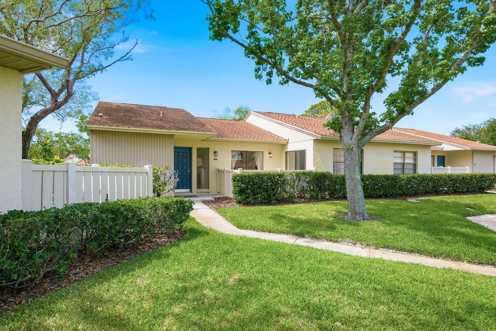 20 EVELYN COURT, Oldsmar, FL 34677