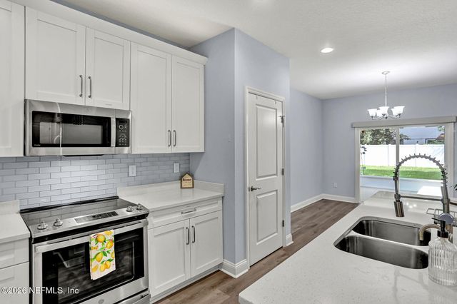 4179 BURNING TREE Lane S, Jacksonville, FL 32223