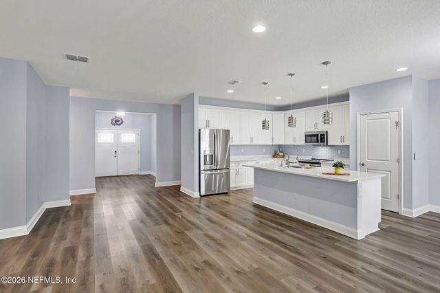 4179 BURNING TREE Lane S, Jacksonville, FL 32223
