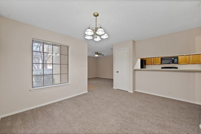 9621 Walnut Street 6106, Dallas, TX 75243