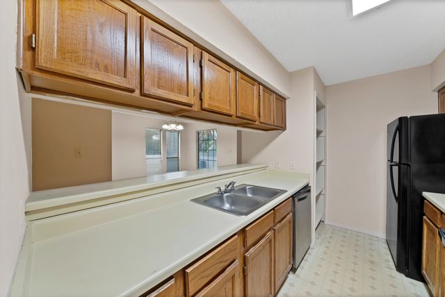 9621 Walnut Street 6106, Dallas, TX 75243