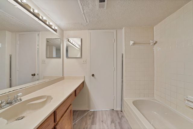9621 Walnut Street 6106, Dallas, TX 75243