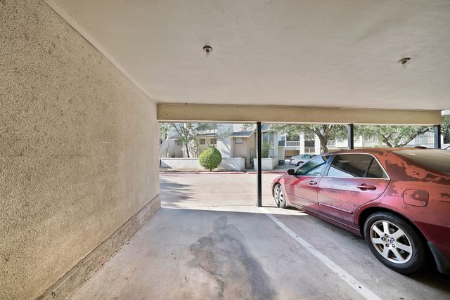 9621 Walnut Street 6106, Dallas, TX 75243