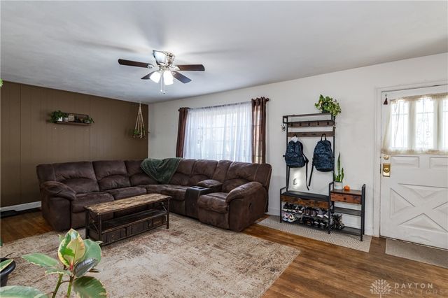 108 James Drive, Fairborn, OH 45324