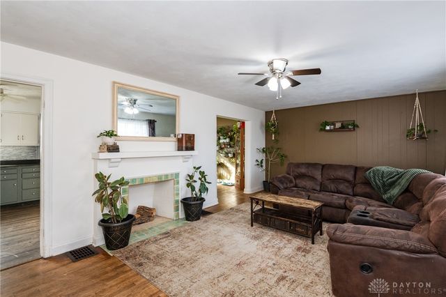 108 James Drive, Fairborn, OH 45324