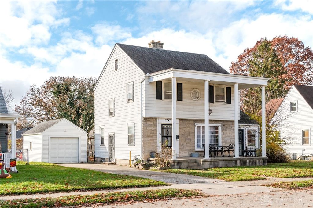 108 James Drive, Fairborn, OH 45324