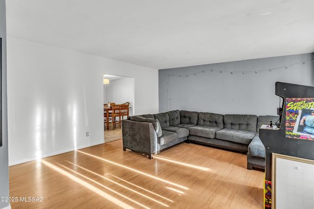 3520 W Northstar Drive, Tucson, AZ 85741