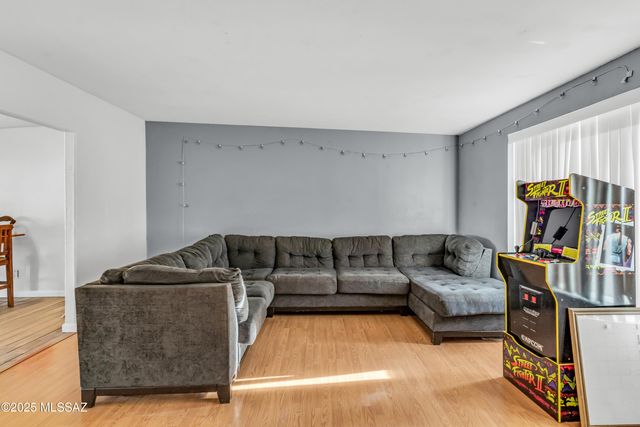 3520 W Northstar Drive, Tucson, AZ 85741