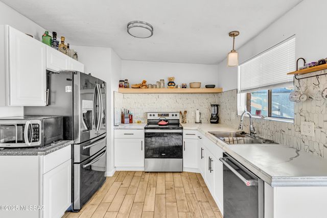 3520 W Northstar Drive, Tucson, AZ 85741