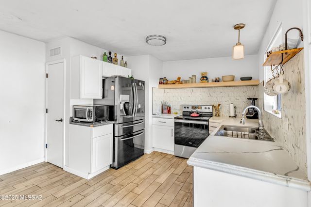 3520 W Northstar Drive, Tucson, AZ 85741