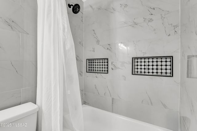 3520 W Northstar Drive, Tucson, AZ 85741