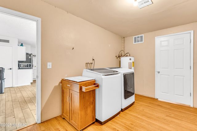 3520 W Northstar Drive, Tucson, AZ 85741