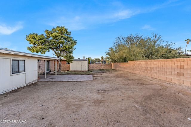 3520 W Northstar Drive, Tucson, AZ 85741