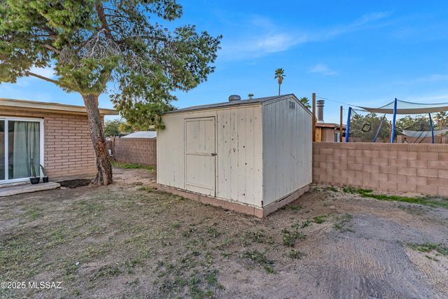 3520 W Northstar Drive, Tucson, AZ 85741