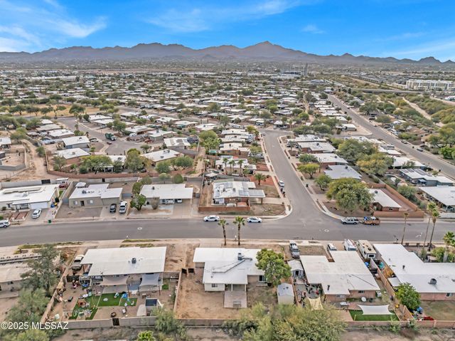 3520 W Northstar Drive, Tucson, AZ 85741