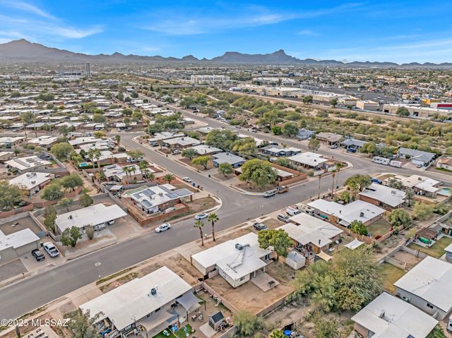 3520 W Northstar Drive, Tucson, AZ 85741