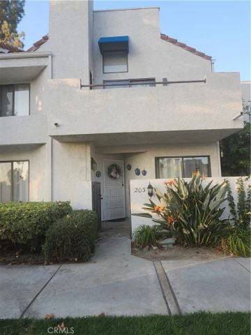 203 Park Shadow, Baldwin Park, CA 91706