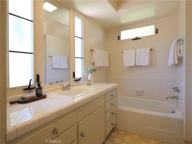 1209 Granvia Altamira, Palos Verdes Estates, CA 90274