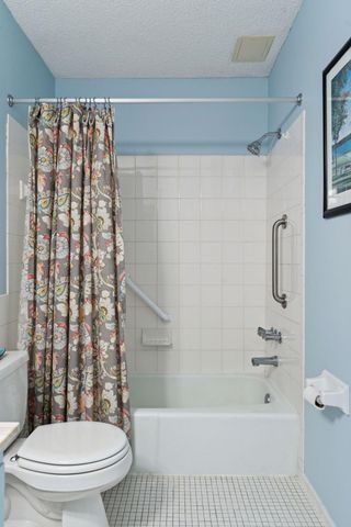 4860 Park Commons Drive 205, Saint Louis Park, MN 55416