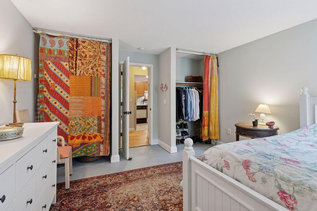 4860 Park Commons Drive 205, Saint Louis Park, MN 55416