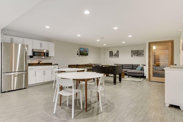 4860 Park Commons Drive 205, Saint Louis Park, MN 55416