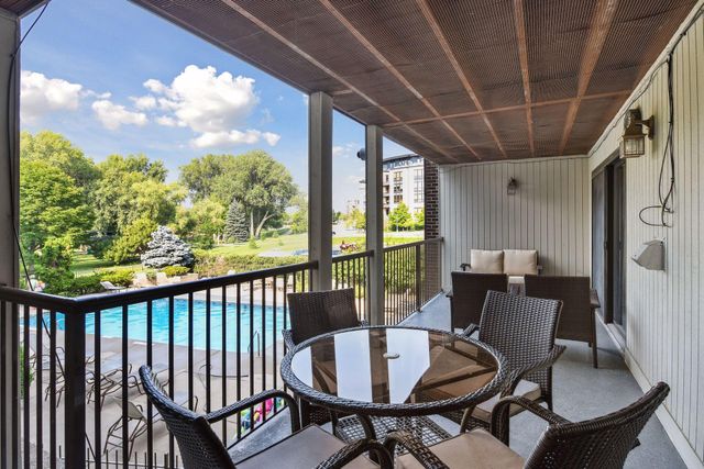 4860 Park Commons Drive 205, Saint Louis Park, MN 55416