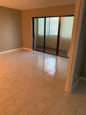 702 Sunny Pine Way A1, Green Acres, FL 33415