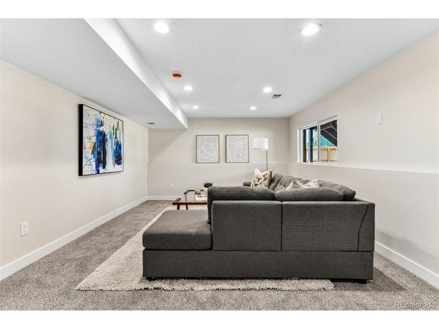 8903 S Balsam St, Littleton, CO 80128