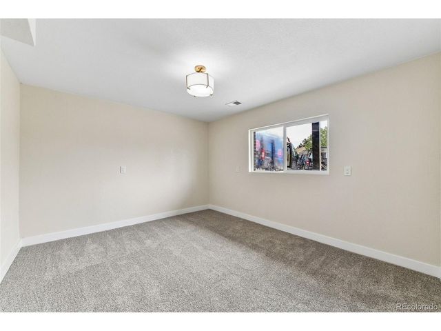 8903 S Balsam St, Littleton, CO 80128