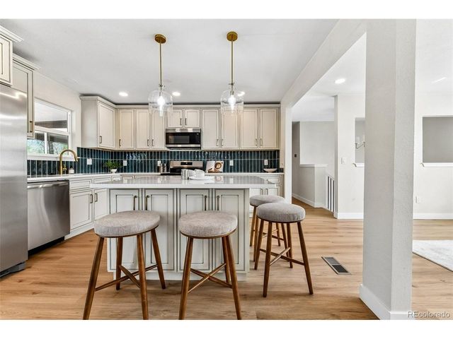 8903 S Balsam St, Littleton, CO 80128