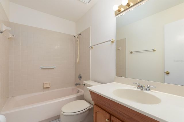 212 W SABAL PALM PLACE 212, Longwood, FL 32779