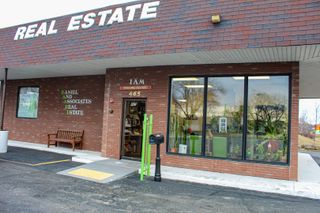 465 E Roosevelt Road, West Chicago, IL 60185