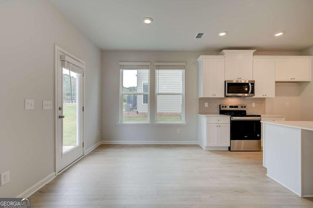 201 Abbotts Crossing Circle, Conyers, GA 30094