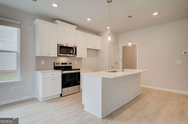 201 Abbotts Crossing Circle, Conyers, GA 30094