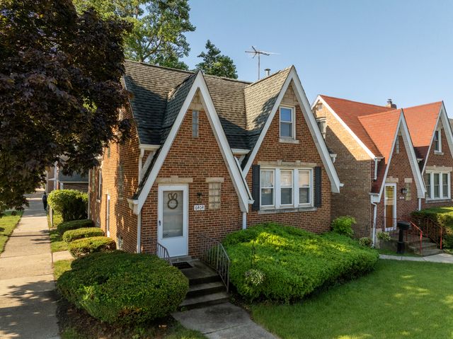 6404 28th Street, Berwyn, IL 60402