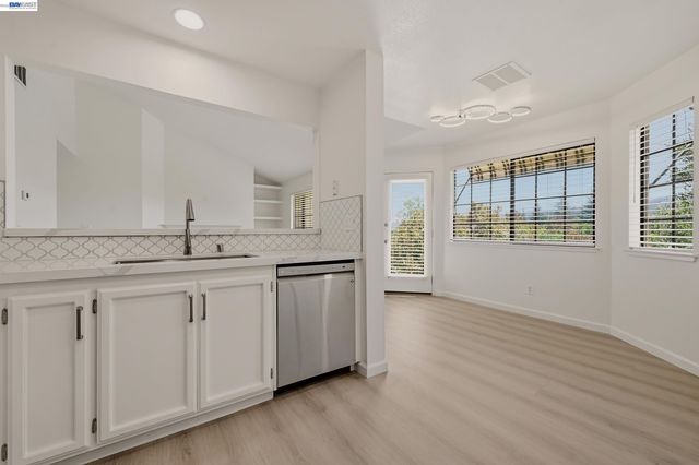 410 Canyon Woods Place C, San Ramon, CA 94582