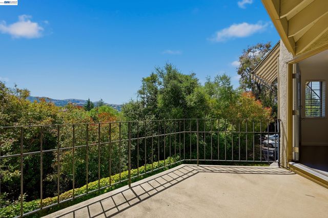 410 Canyon Woods Place C, San Ramon, CA 94582