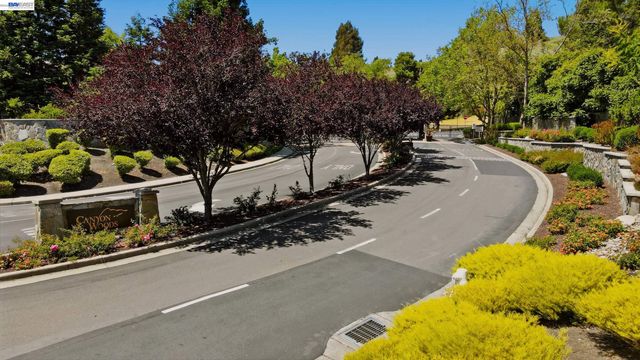 410 Canyon Woods Place C, San Ramon, CA 94582