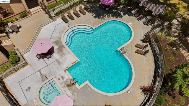 410 Canyon Woods Place C, San Ramon, CA 94582