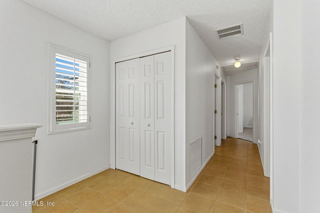 4257 RIPKEN Circle E, Jacksonville, FL 32224