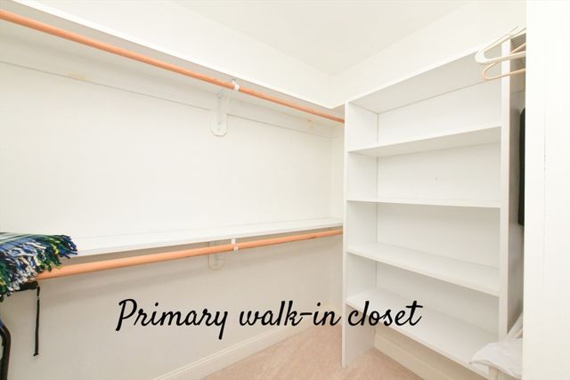 2 Candleberry Ct 2, Bourne, MA 02532