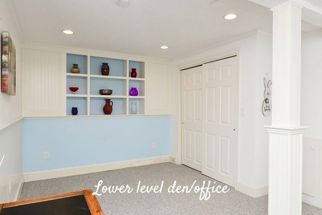 2 Candleberry Ct 2, Bourne, MA 02532