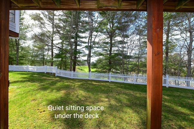 2 Candleberry Ct 2, Bourne, MA 02532