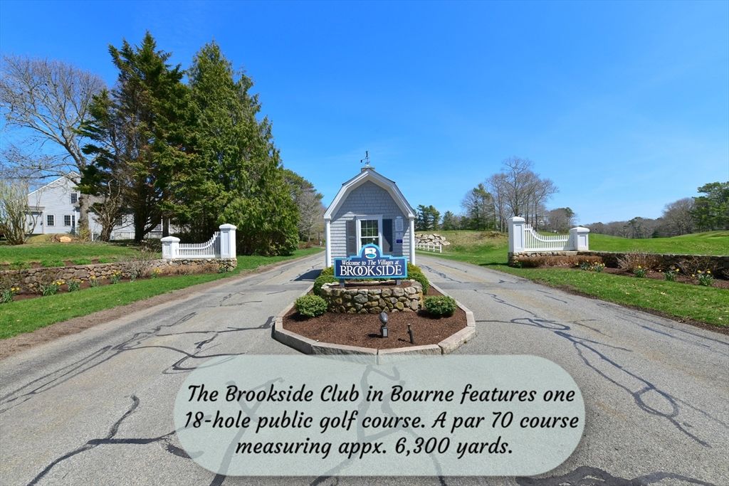 2 Candleberry Ct 2, Bourne, MA 02532