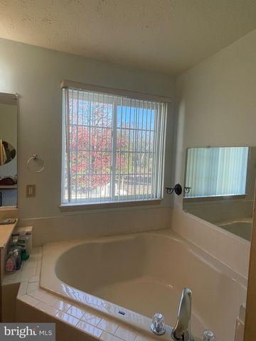 4309 EAGLE TRACE CT, Waldorf, MD 20602