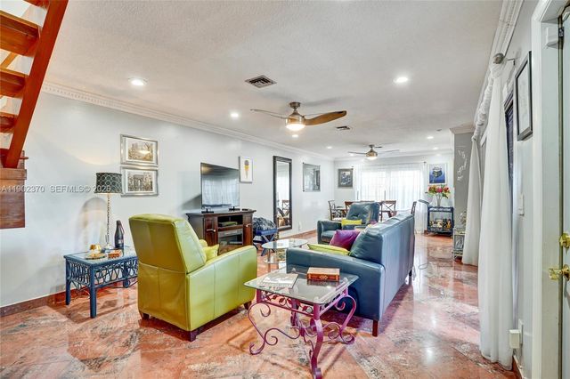 10026 NW 52nd Terrace, Doral, FL 33178