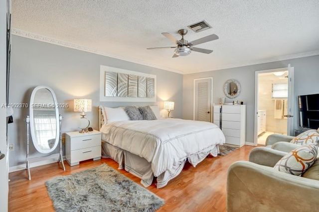 10026 NW 52nd Terrace, Doral, FL 33178