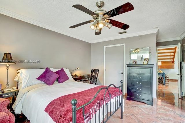 10026 NW 52nd Terrace, Doral, FL 33178